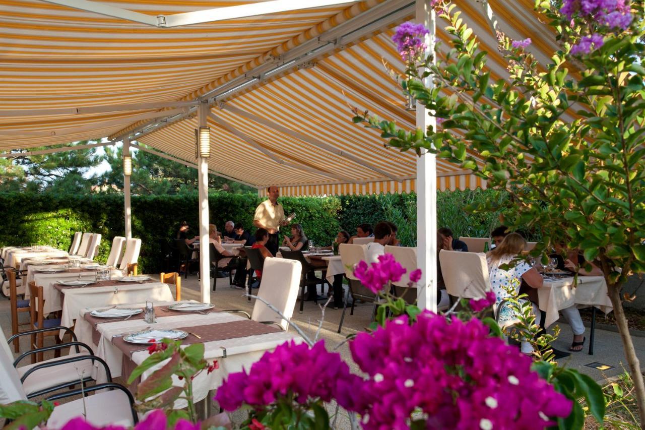 Hotel & Resort Isola Baska  Bagian luar foto